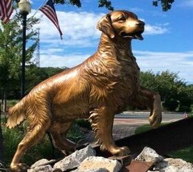 9 11 rescue dogs commemorated with bronze memorial