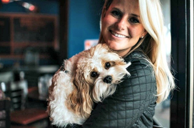 new app connects dog mamas to the businesses that welcome them