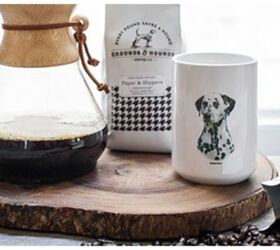 Grounds &#038; Hounds Celebrates National Coffee Day With Perks for Ho