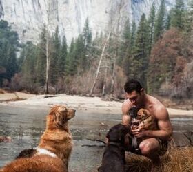 Man Travels The Country In RV With His 6 Rescue Dogs