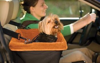 The Latest in Dog Travel Essentials From Global Pet Expo
