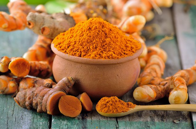 8 awesome benefits of turmeric for dogs