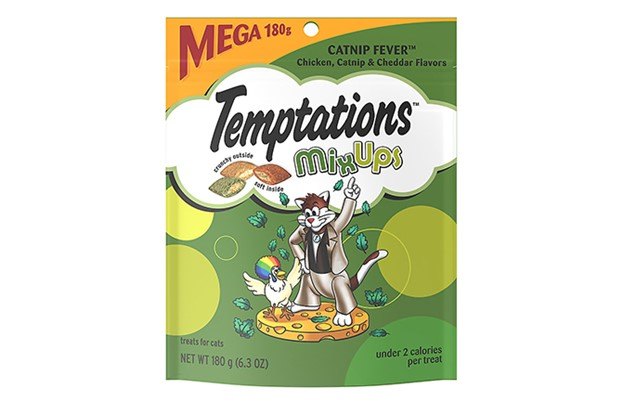 fill your cats stocking with temptations treats