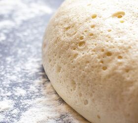 10 foods that are bad for dogs, Yeast Dough