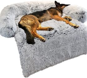 how do calming pillows beds and blankets keep dogs stress free