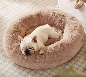 tips for leaving your dog home alone for the day, Bedsure Calming Dog Bed Medium Size Dog image via Amazon