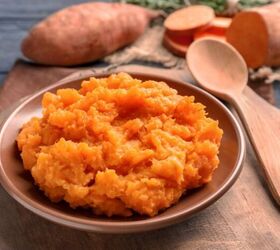 8 people foods your dog can eat plus what to never share, Cooked sweet potatoes without seasoning image via Canva